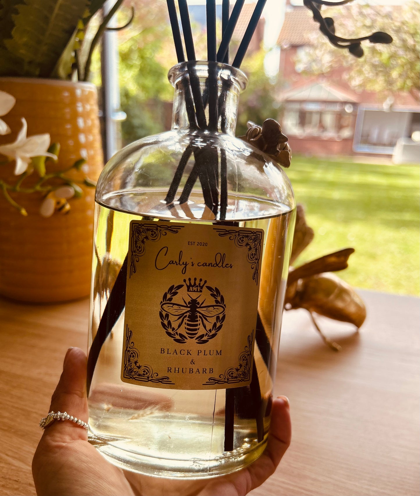 Diffuser- Italian glass - 1000grams (will last a year+) - Carly's candles & wax melts