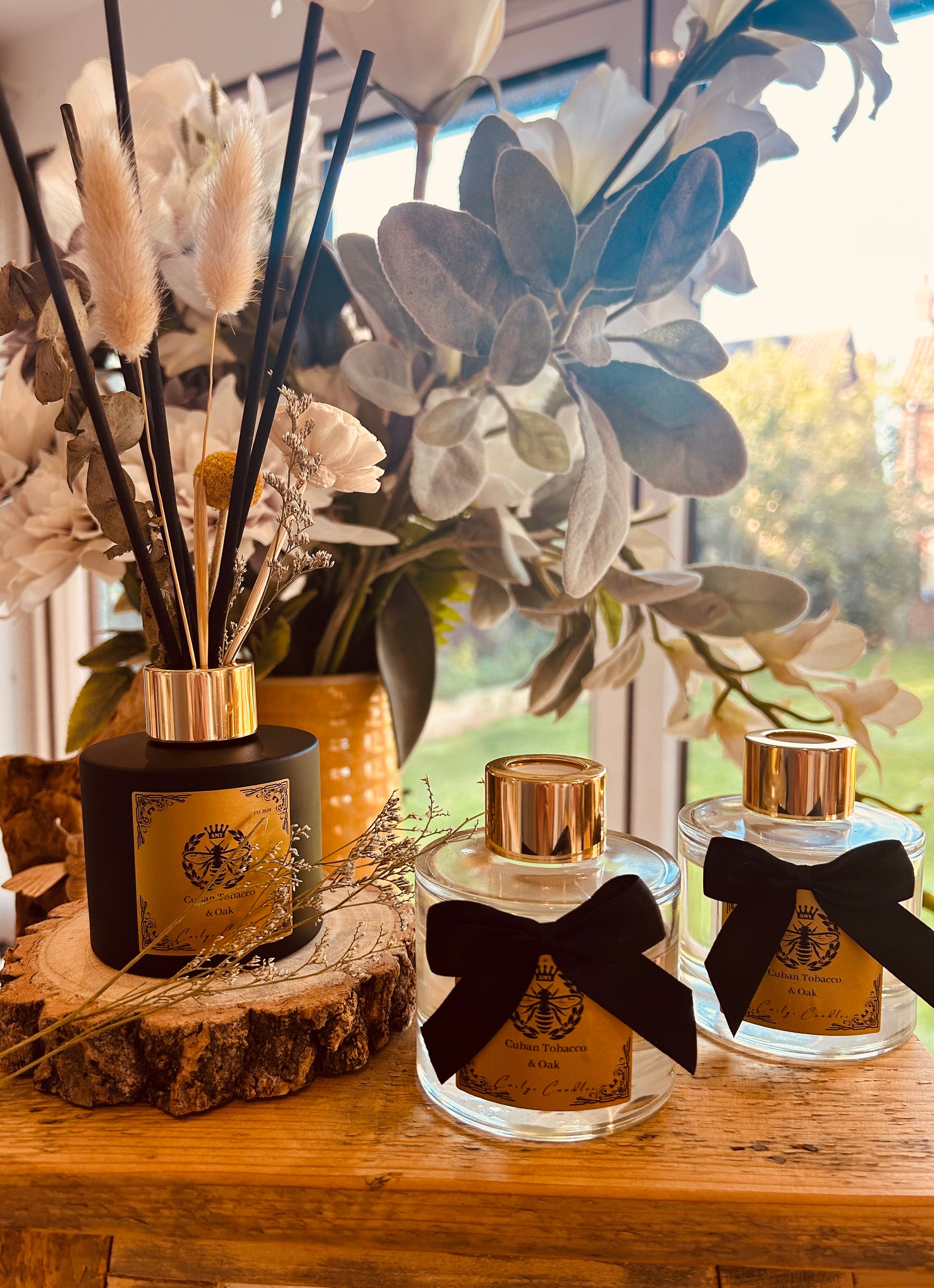 Cuban Tobacco & Oak - Carly's candles & wax melts