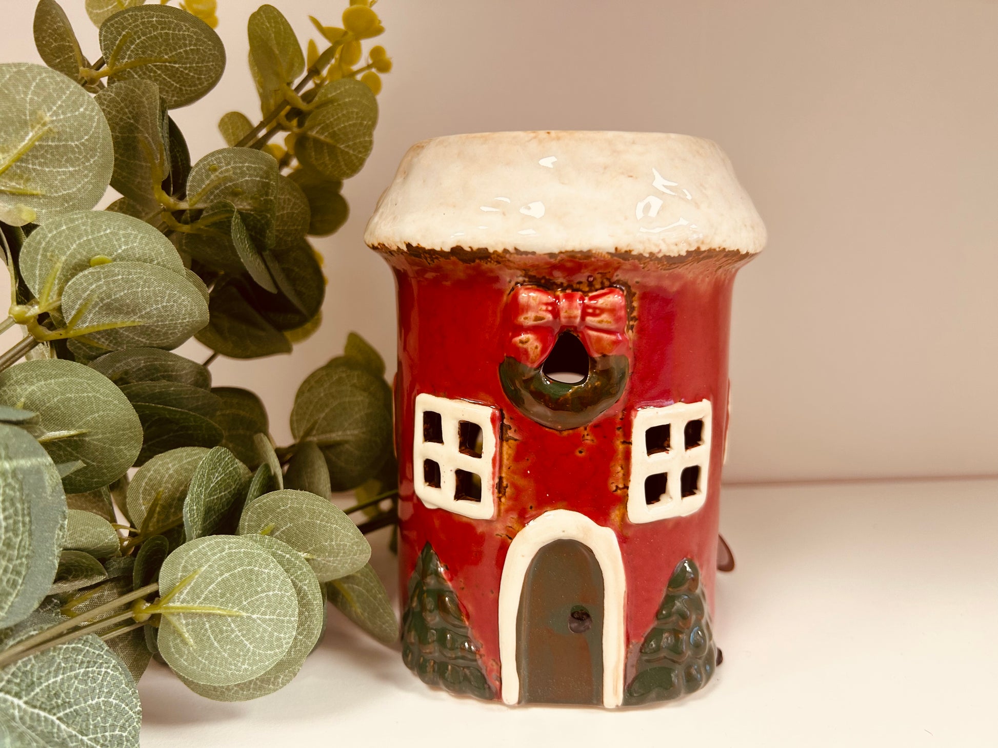 Village Pottery Xmas Red Round Mini House - Carly's candles & wax melts