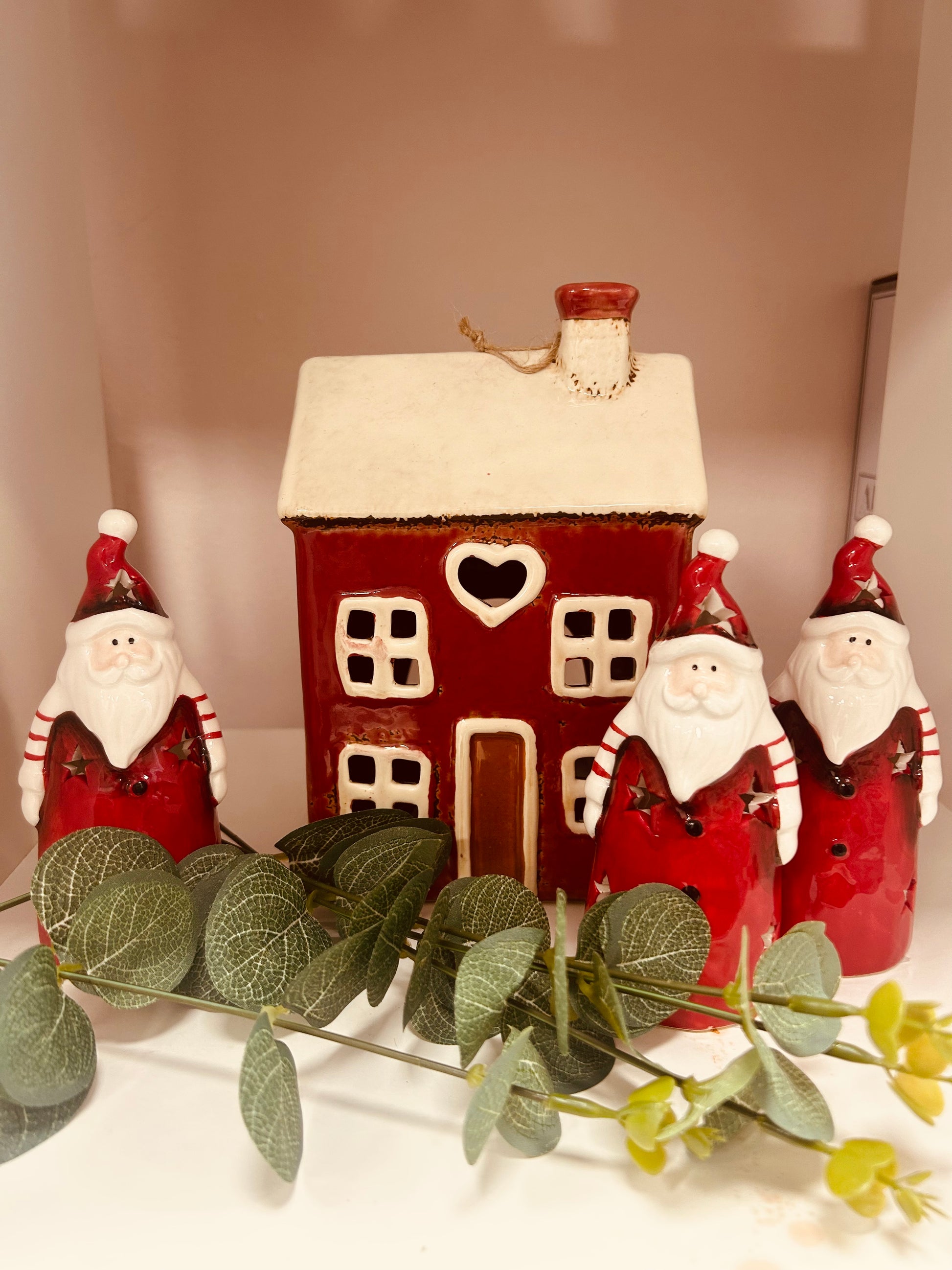 Village Pottery Xmas Heart House - Carly's candles & wax melts