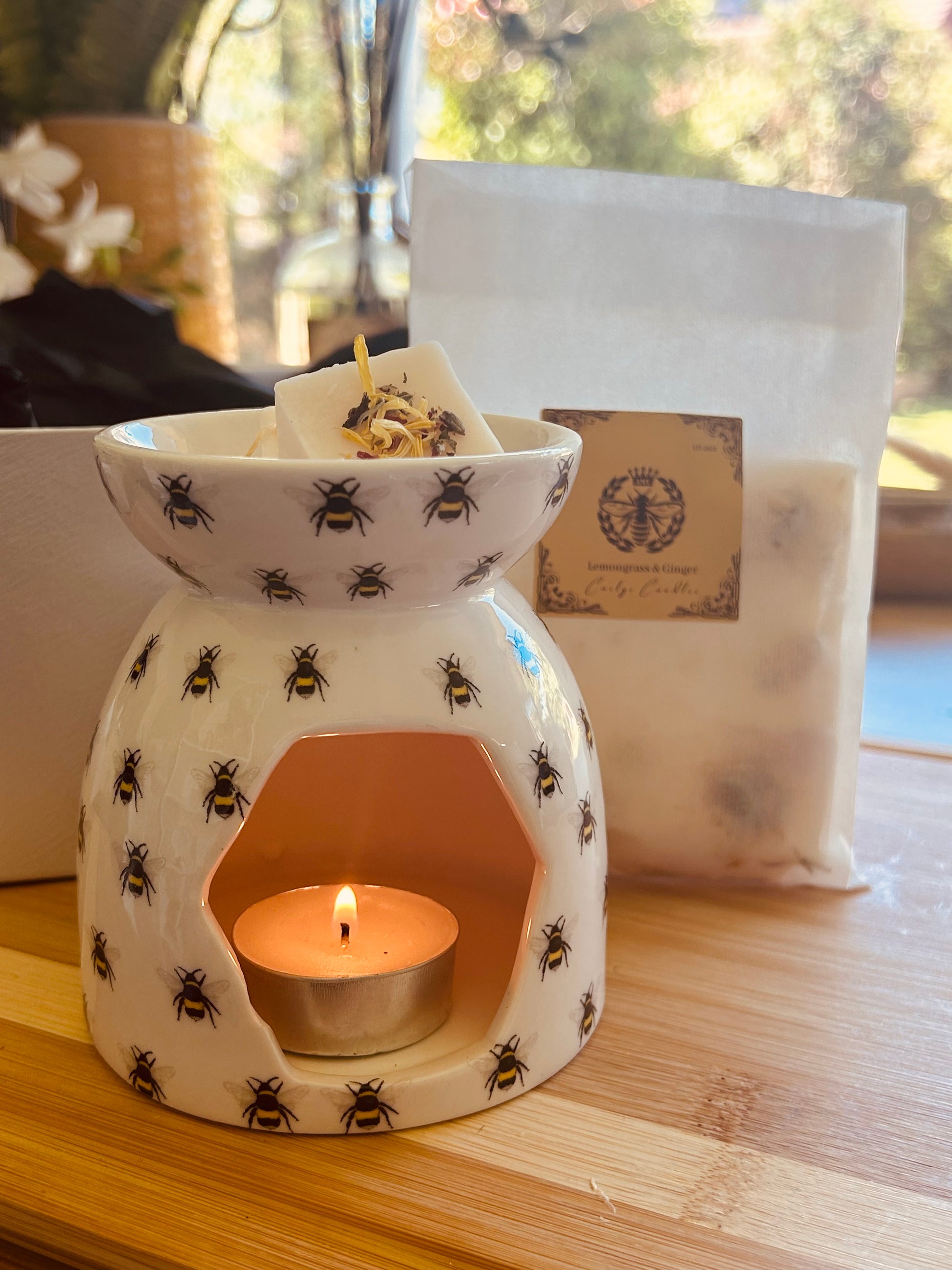 Gift box - Carly's candles & wax melts