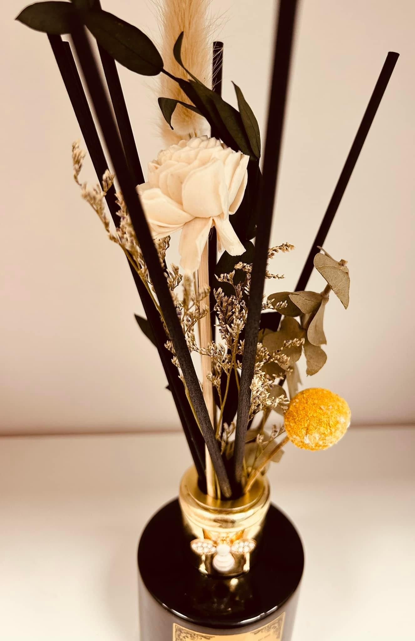 FLOWERS to make your diffusers look stunning - Carly's candles & wax melts