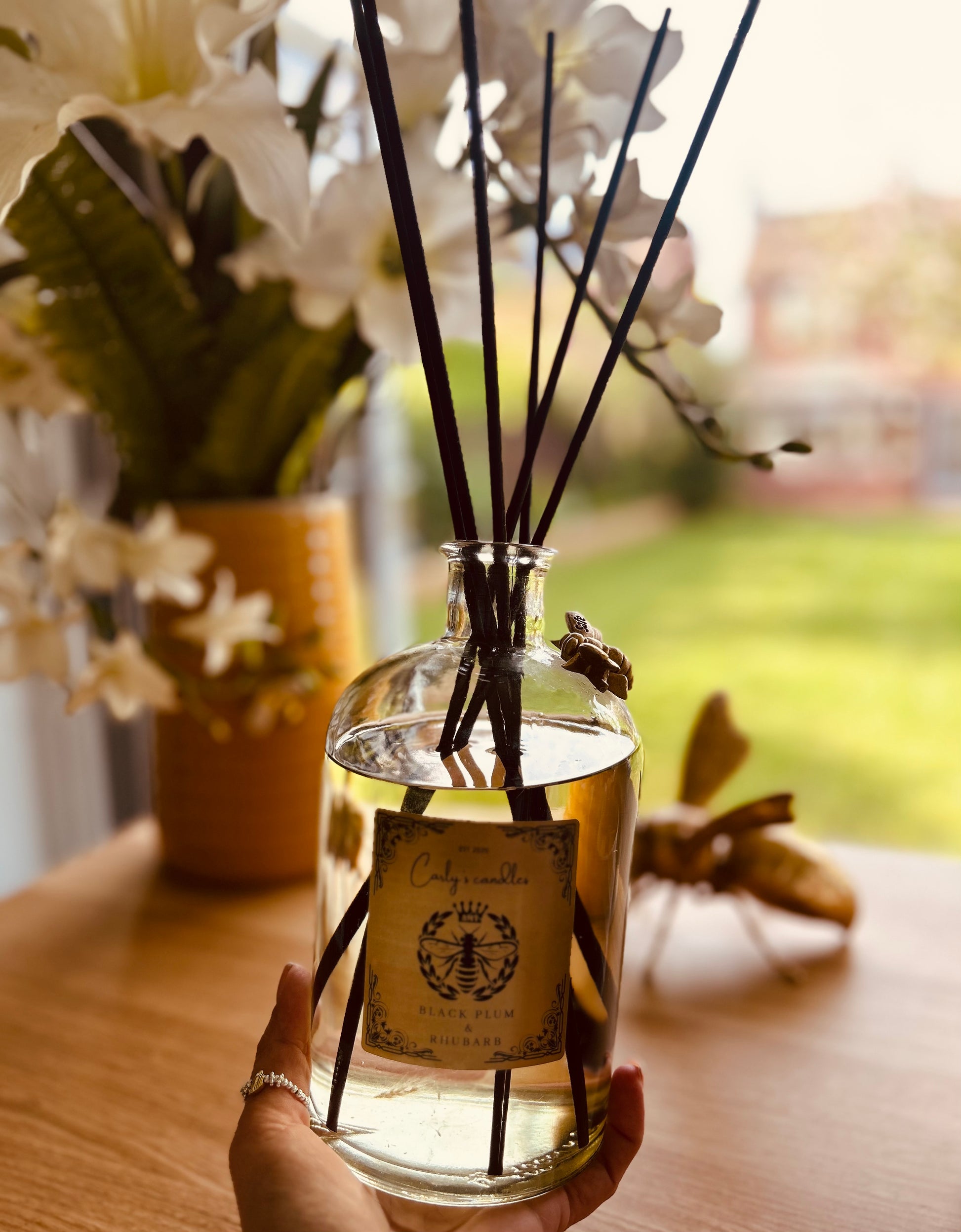 Diffuser- Italian glass - 1000grams (will last a year+) - Carly's candles & wax melts